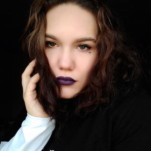 Meet your Posher, Daisha